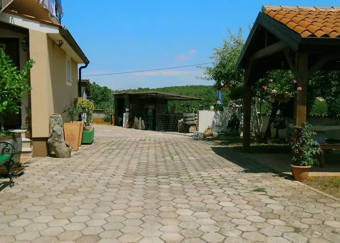 Forest Retreat 아파트 포레치