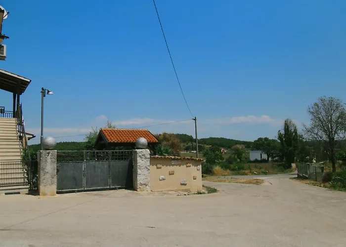 Forest Retreat 아파트 포레치